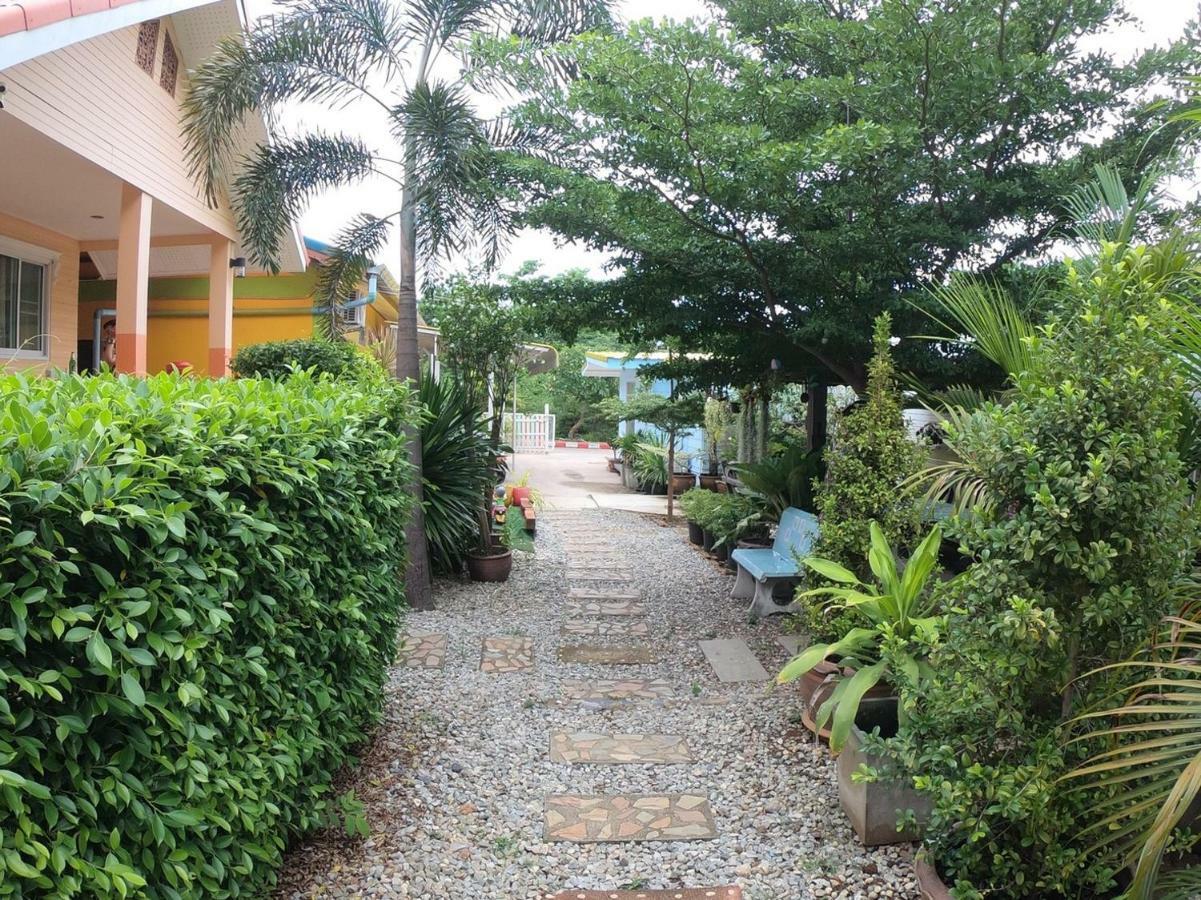 Thippawan Bungalow Ко-Сичанг Экстерьер фото